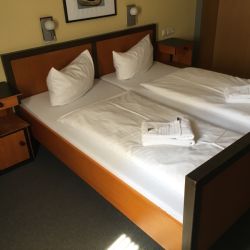 Die Zimmer im Bauhausstil gestaltet