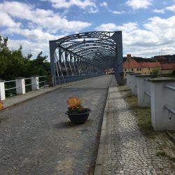 ausgefallene Brückenkonstruktion