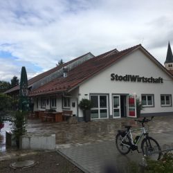 Wirtschaft an der  Radlertankstelle Pertolzhofen
