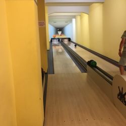 In dem Hotel gab es auch eine Bowlingbahn