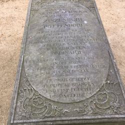 Grabstelle des Nikolaus Ludwig von Zinzendorf