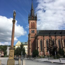 ... mit Mariensäule