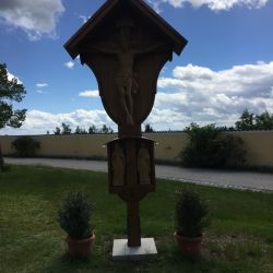 Gedenkkreuz 300 Jahre Passionisten auf dem Miesberg