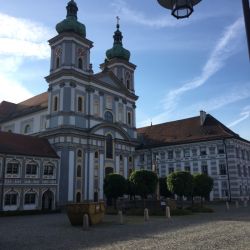 Die Basilika am Morgen