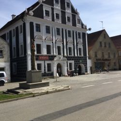 Marktladen Hohenburg