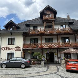 Schöne Hotels werden mehr und mehr von modernen Hotelneubauten verdrängt