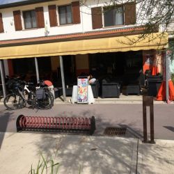 Kleines "Restaurant" in Boccasette...