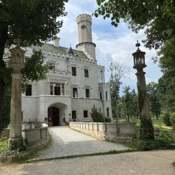 Schloß Karpniki