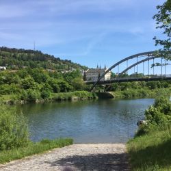 Brücke über den Kanal