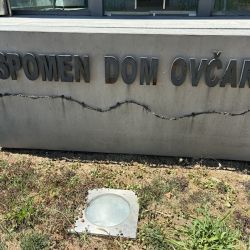 Gedenkstätte der Opfer on Ovčara