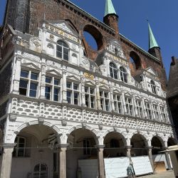 Das Rathaus am Marktplatz