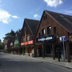 Typische Häuserzeilen der Region