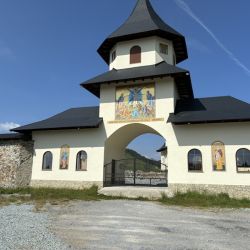 Kloster auf dem Prislop Pass