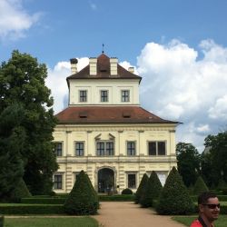 Das Lustschloss (Weißes Schloß)
